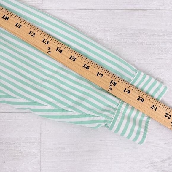 American Eagle Cropped Button Up Shirt Women M Striped Green Flip Cuff Oversized - Picture 13 of 16